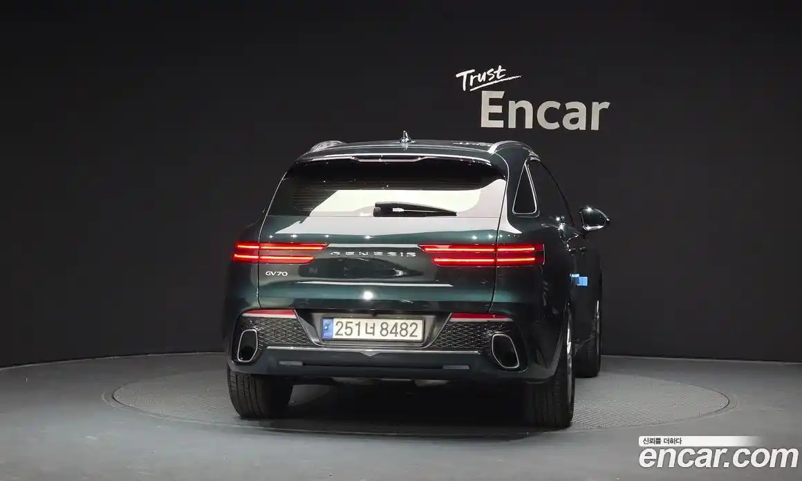 Genesis GV70 2021 2.5 Автомат в Москве № 1129404, фото 4