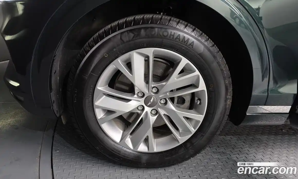 Genesis GV70 2021 2.5 Автомат в Москве № 1129404, фото 5