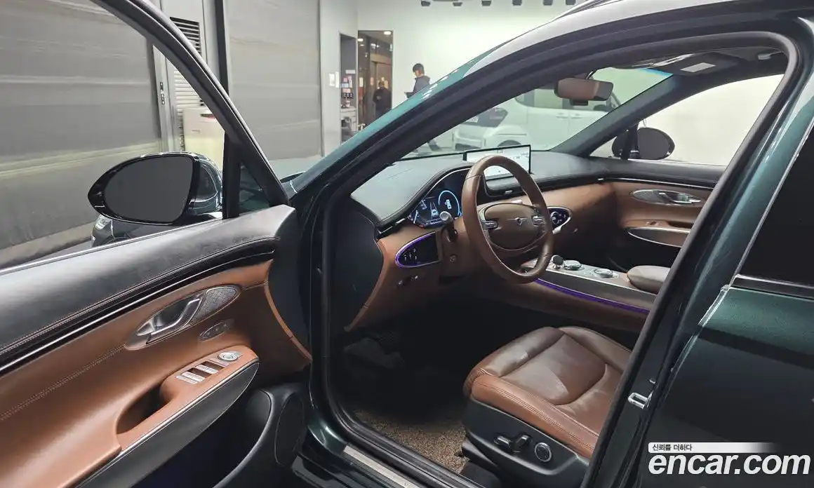 Genesis GV70 2021 2.5 Автомат в Москве № 1129404, фото 10