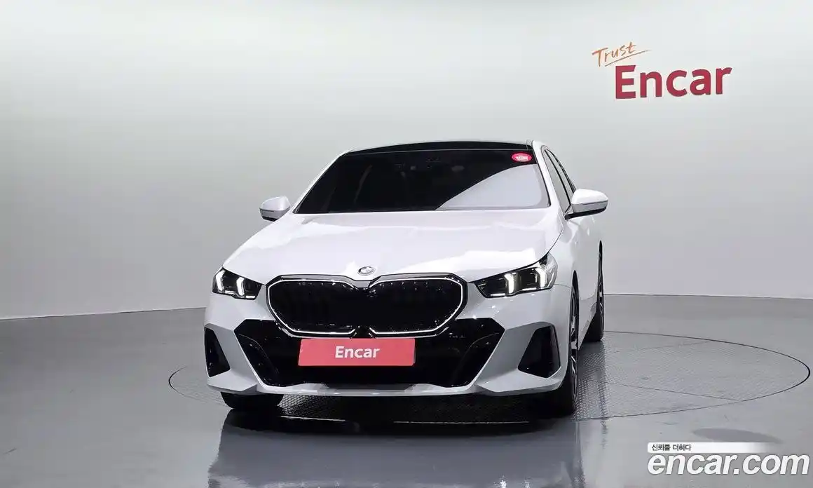 BMW 5-Series 2025 2.0 гидро в Москве № 1129850, фото 3