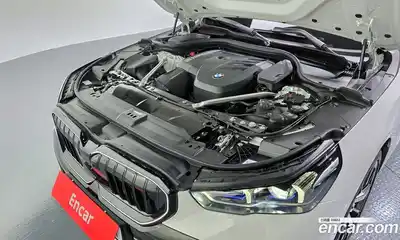 BMW 5-Series 2025 2.0 гидро в Москве № 1129850, миниатюра 6