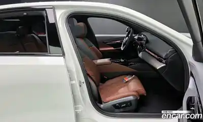 BMW 5-Series 2025 2.0 гидро в Москве № 1129850, миниатюра 10