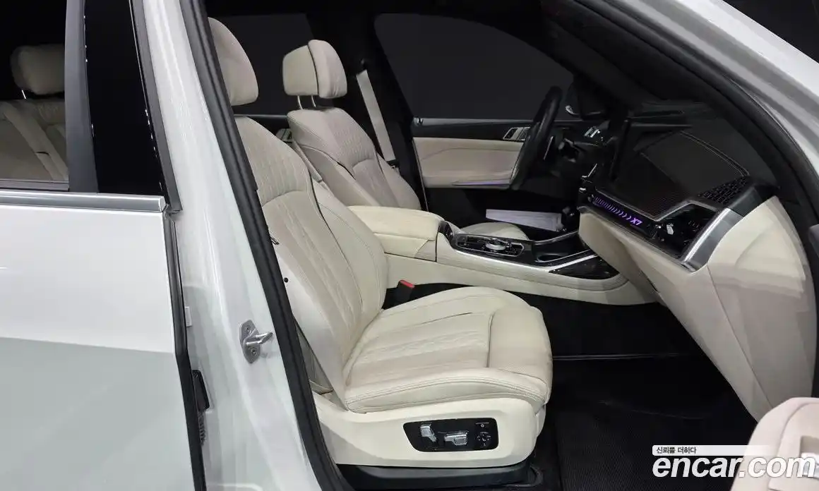 BMW X7 2025 3.0 гидро в Москве № 1130017, фото 10