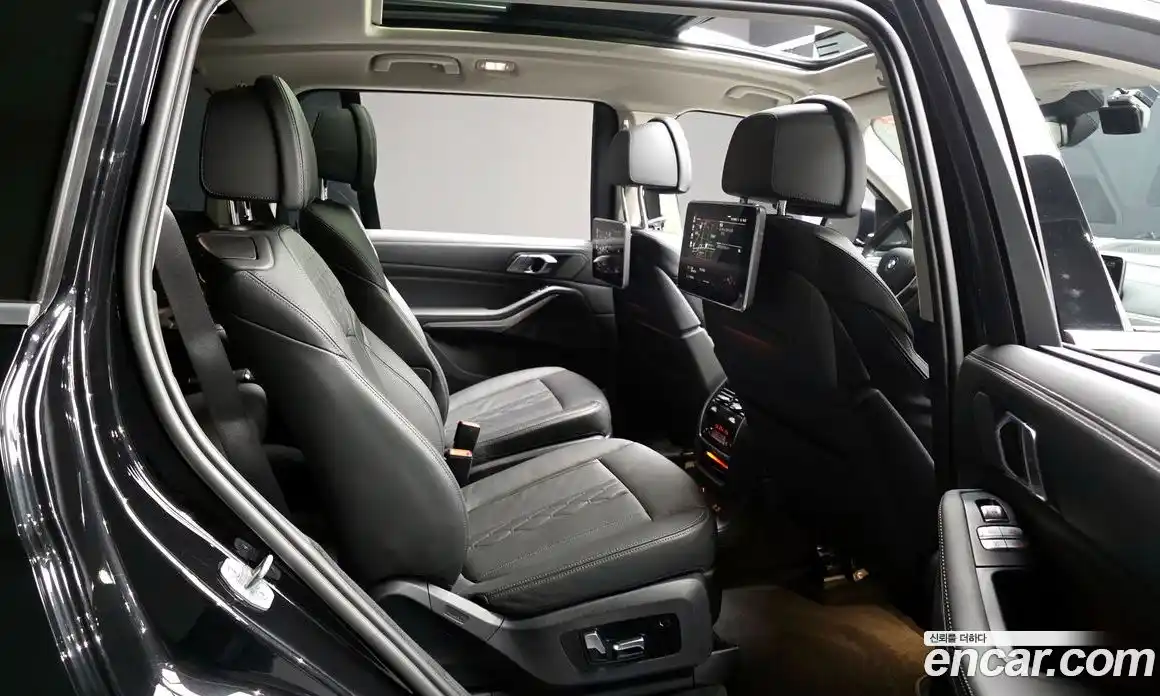 BMW X7 2022 3.0 гидро в Москве № 1130232, фото 12