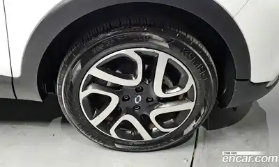 Renault QM3 2017 1.5 гидро в Москве № 1131116, миниатюра 5