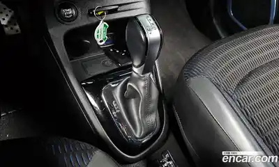 Renault QM3 2017 1.5 гидро в Москве № 1131116, миниатюра 9