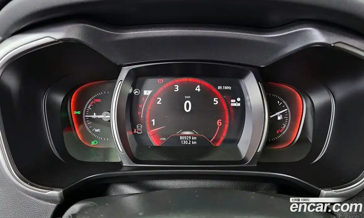 Renault QM6 2022 2.0 гидро в Москве № 1131119, фото 8