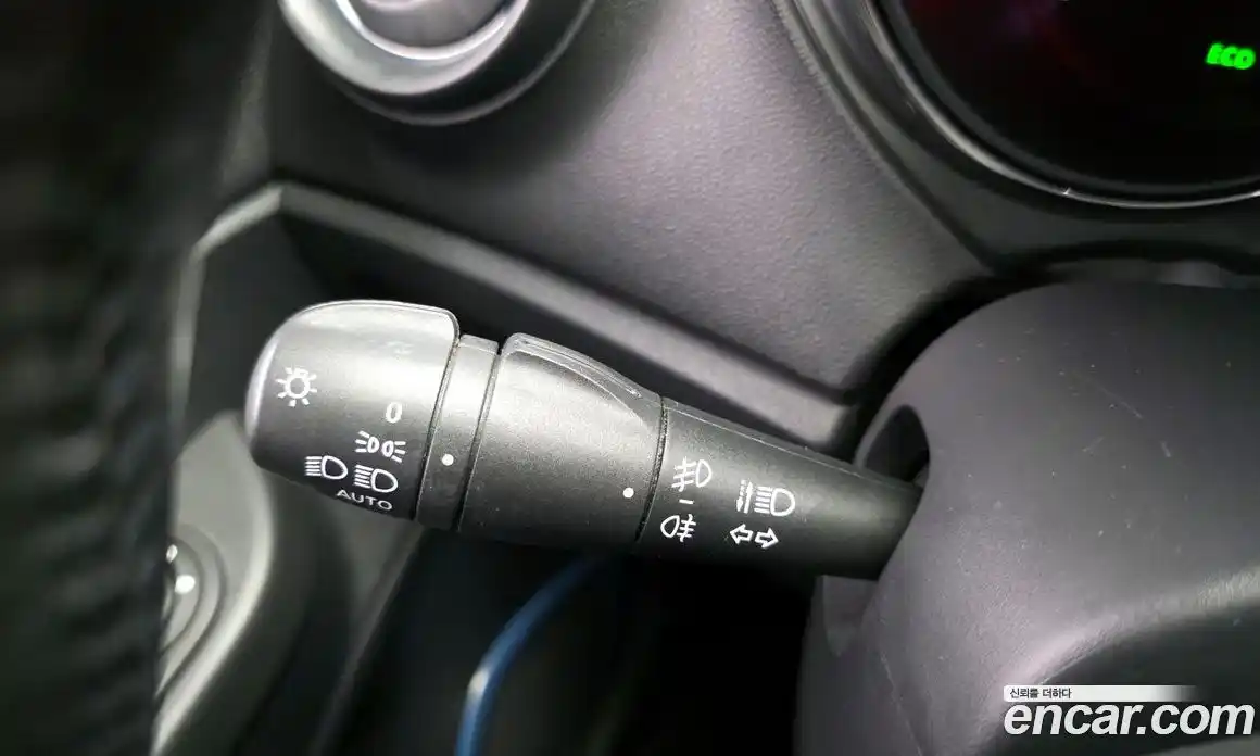 Renault QM3 2017 1.5 гидро в Москве № 1131280, фото 16