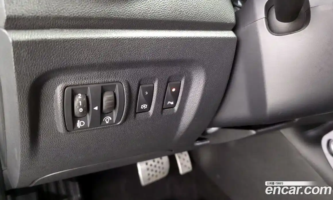 Renault QM3 2017 1.5 гидро в Москве № 1131280, фото 19