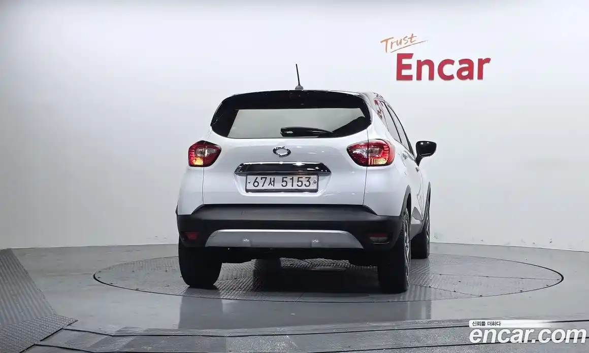 Renault QM3 2017 1.5 гидро в Москве № 1131280, фото 4