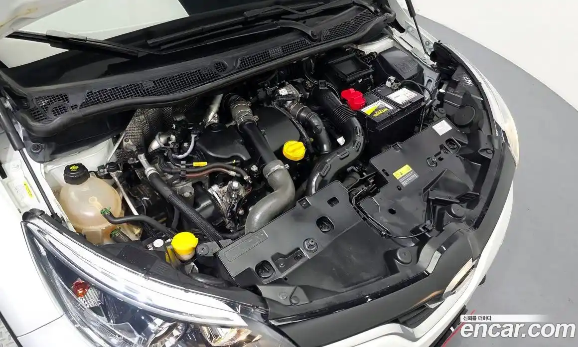 Renault QM3 2017 1.5 гидро в Москве № 1131280, фото 6