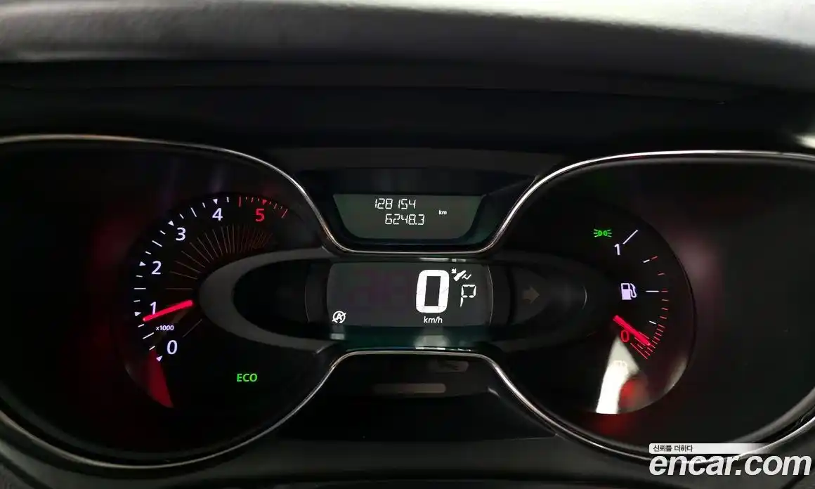 Renault QM3 2017 1.5 гидро в Москве № 1131280, фото 8