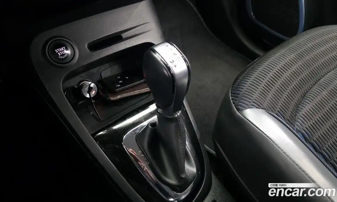 Renault QM3 2017 1.5 гидро в Москве № 1131280, фото 9