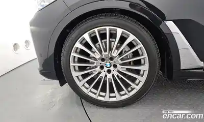 BMW X7 2021 3.0 гидро в Москве № 1131335, миниатюра 5