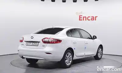 Renault SM3 2015 1.6 гидро в Москве № 1131358, миниатюра 2