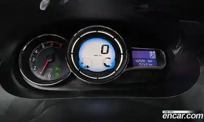 Renault SM3 2015 1.6 гидро в Москве № 1131358, миниатюра 8