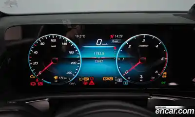Mercedes-Benz GLB-Class 2021 1.9 гидро в Москве № 1131522, миниатюра 8