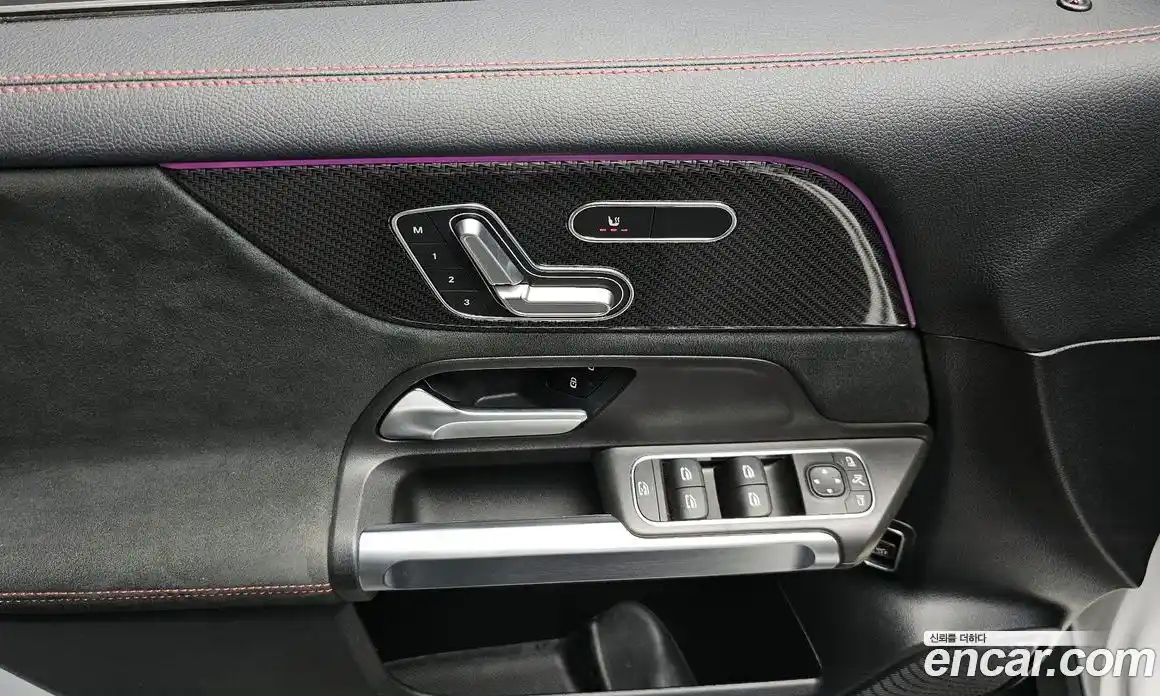 Mercedes-Benz GLB-Class 2021 2.0 гидро в Москве № 1131865, фото 16
