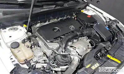 Mercedes-Benz GLB-Class 2021 2.0 гидро в Москве № 1131865, миниатюра 5