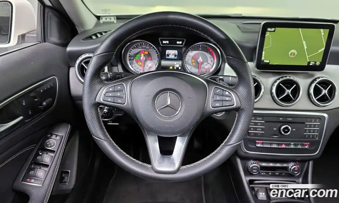 Mercedes-Benz GLA-Class 2016 2.1 гидро в Москве № 1131896, фото 16