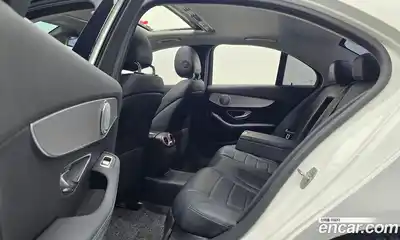 Mercedes-Benz C-Class 2018 2.0 гидро в Москве № 1132028, миниатюра 11