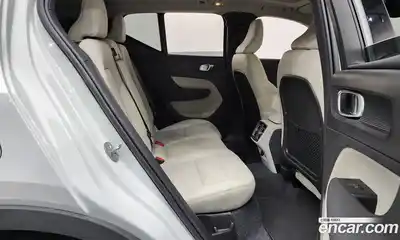 Volvo XC40 2025 2.0 гидро в Москве № 1132554, миниатюра 12