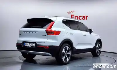 Volvo XC40 2025 2.0 гидро в Москве № 1132554, миниатюра 2