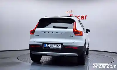Volvo XC40 2025 2.0 гидро в Москве № 1132554, миниатюра 4