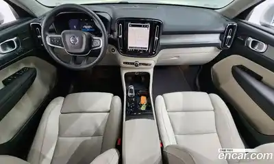 Volvo XC40 2025 2.0 гидро в Москве № 1132554, миниатюра 7