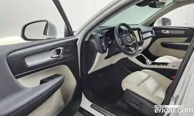 Volvo XC40 2025 2.0 гидро в Москве № 1132554, миниатюра 10