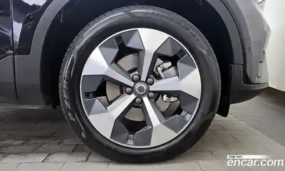 Volvo XC40 2023 2.0 гидро в Москве № 1132590, миниатюра 5