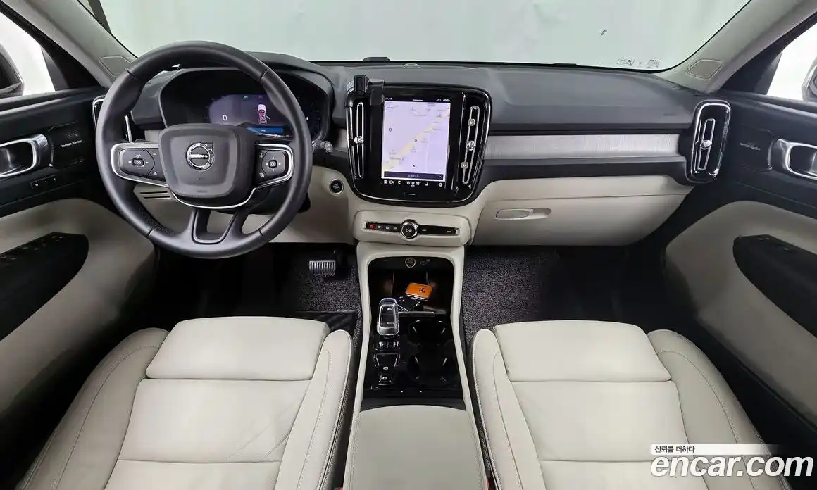 Volvo XC40 2023 2.0 гидро в Москве № 1132590, фото 7