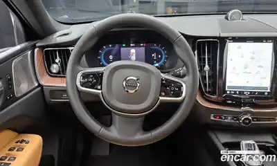 Volvo XC60 2023 2.0 гидро в Москве № 1132597, миниатюра 12