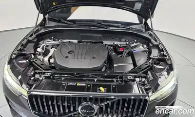 Volvo XC60 2023 2.0 гидро в Москве № 1132597, миниатюра 5
