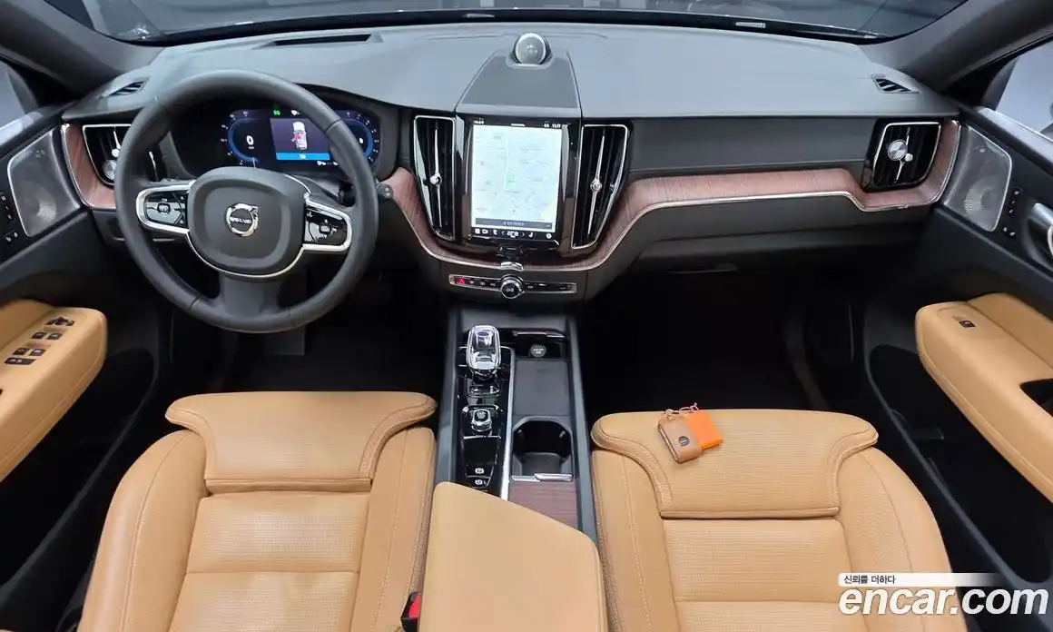 Volvo XC60 2023 2.0 гидро в Москве № 1132597, фото 6
