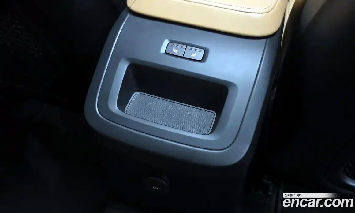 Volvo XC60 2020 2.0 гидро в Москве № 1132769, фото 19