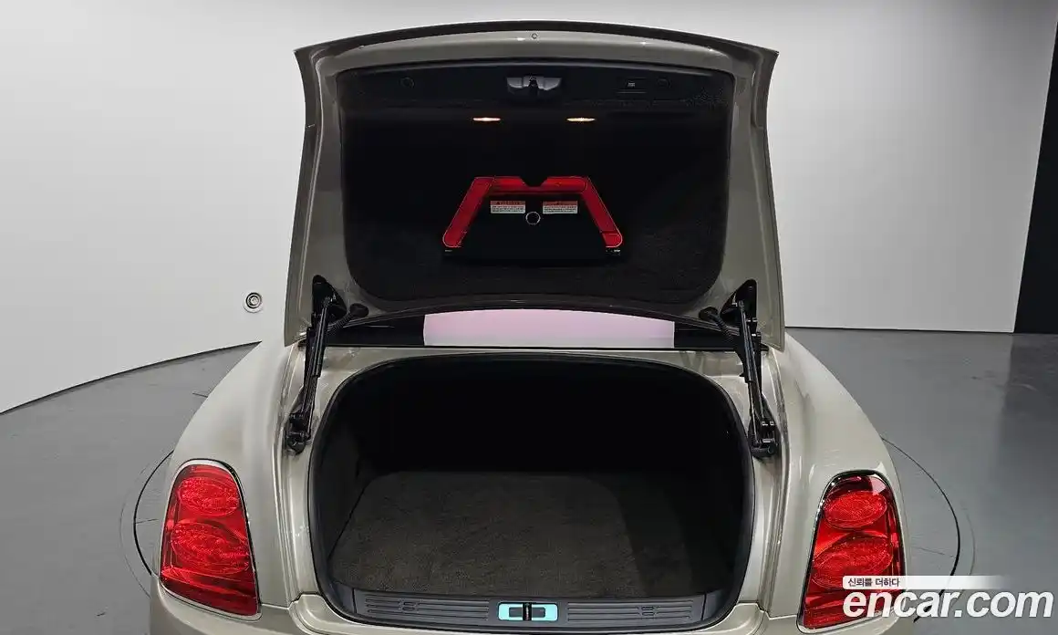 Bentley Flying Spur 2011 6.0 гидро в Москве № 1133630, фото 20