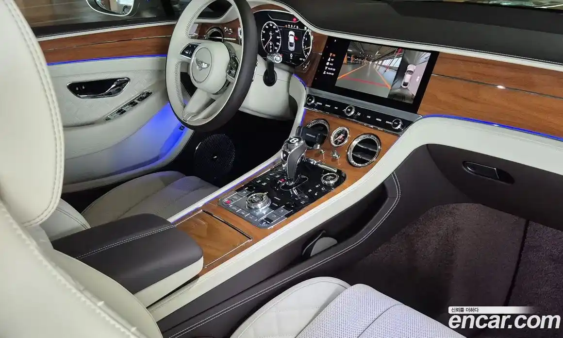 Bentley Continental 2023 4.0 гидро в Москве № 1134325, фото 15