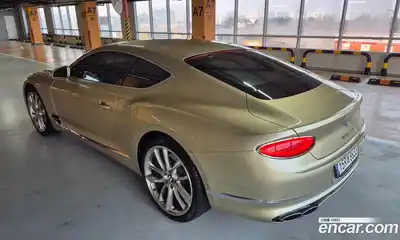 Bentley Continental 2023 4.0 гидро в Москве № 1134325, миниатюра 4