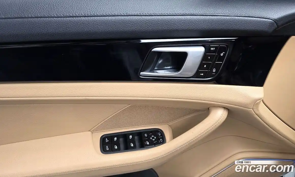 Porsche Panamera 2018 3.0 гидро в Москве № 1134990, фото 18