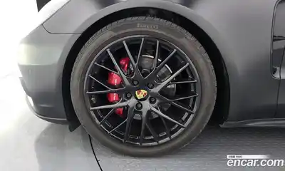 Porsche Panamera 2018 3.0 гидро в Москве № 1134990, миниатюра 5