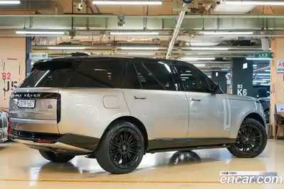 Land Rover Range-Rover 2023 4.4 гидро в Москве № 1136081, миниатюра 2