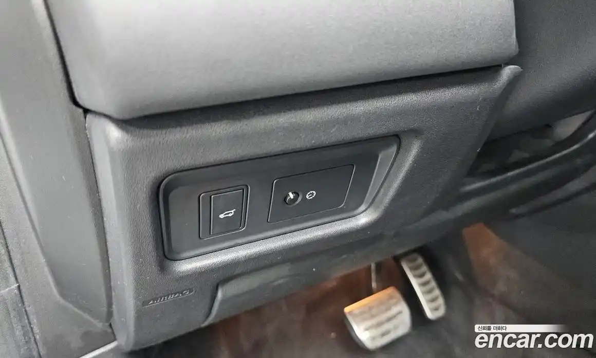Land Rover Discovery Sport 2018 2.0 гидро в Москве № 1136460, фото 18