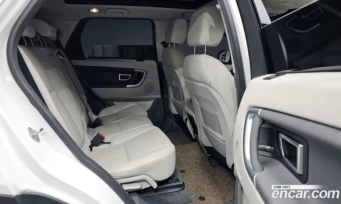Land Rover Discovery Sport 2019 2.0 гидро в Москве № 1136932, фото 11