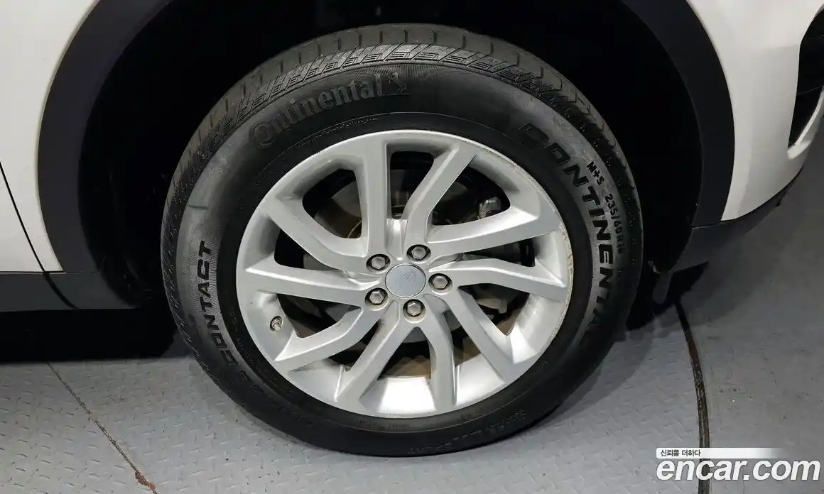 Land Rover Discovery Sport 2019 2.0 гидро в Москве № 1136932, фото 5