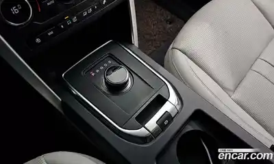 Land Rover Discovery Sport 2019 2.0 гидро в Москве № 1136932, миниатюра 9