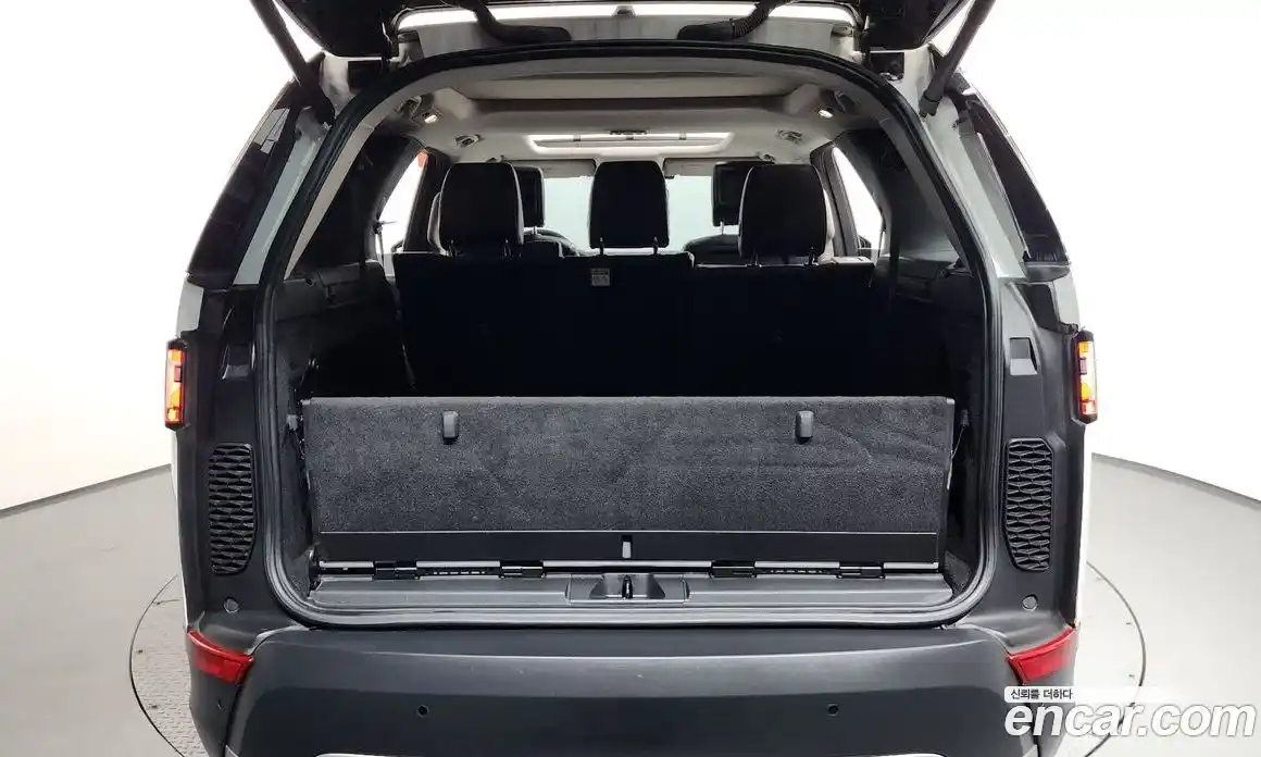 Land Rover Discovery 2018 3.0 гидро в Москве № 1137518, фото 20