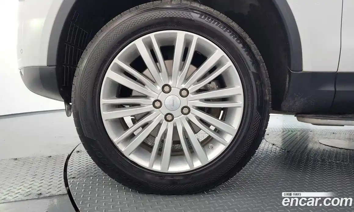 Land Rover Discovery 2018 3.0 гидро в Москве № 1137518, фото 5