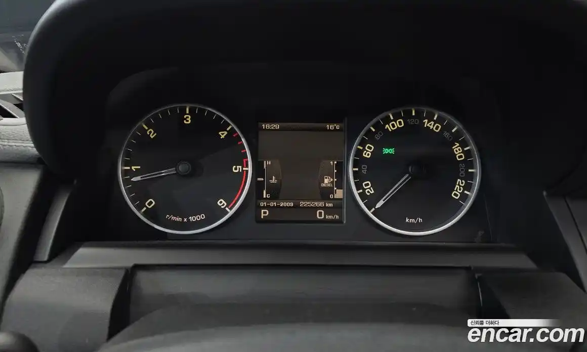 Land Rover Discovery 2011 3.0 гидро в Москве № 1137658, фото 8