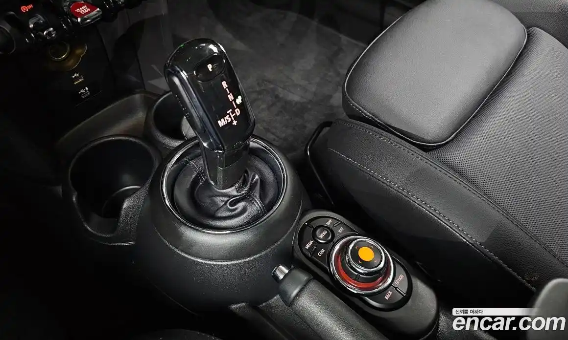 Mini Cooper 2021 1.5 гидро в Москве № 1138038, фото 9